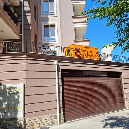 Plovdiv City Center Kapana With Garage Exterior photo